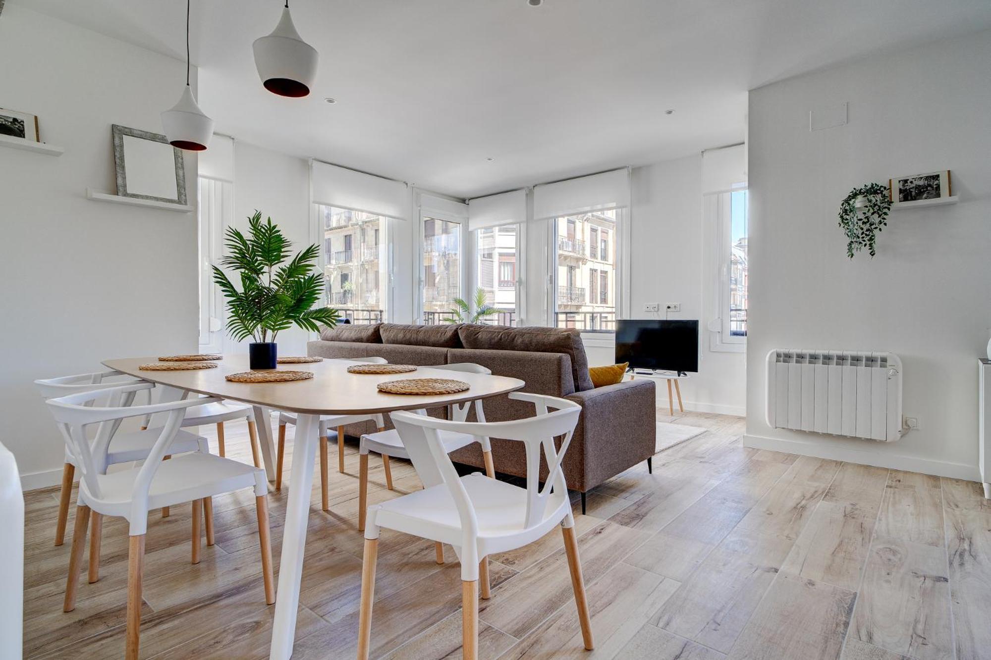 Apartamentos Gran Via By Sanse Holidays San Sebastián Exteriér fotografie